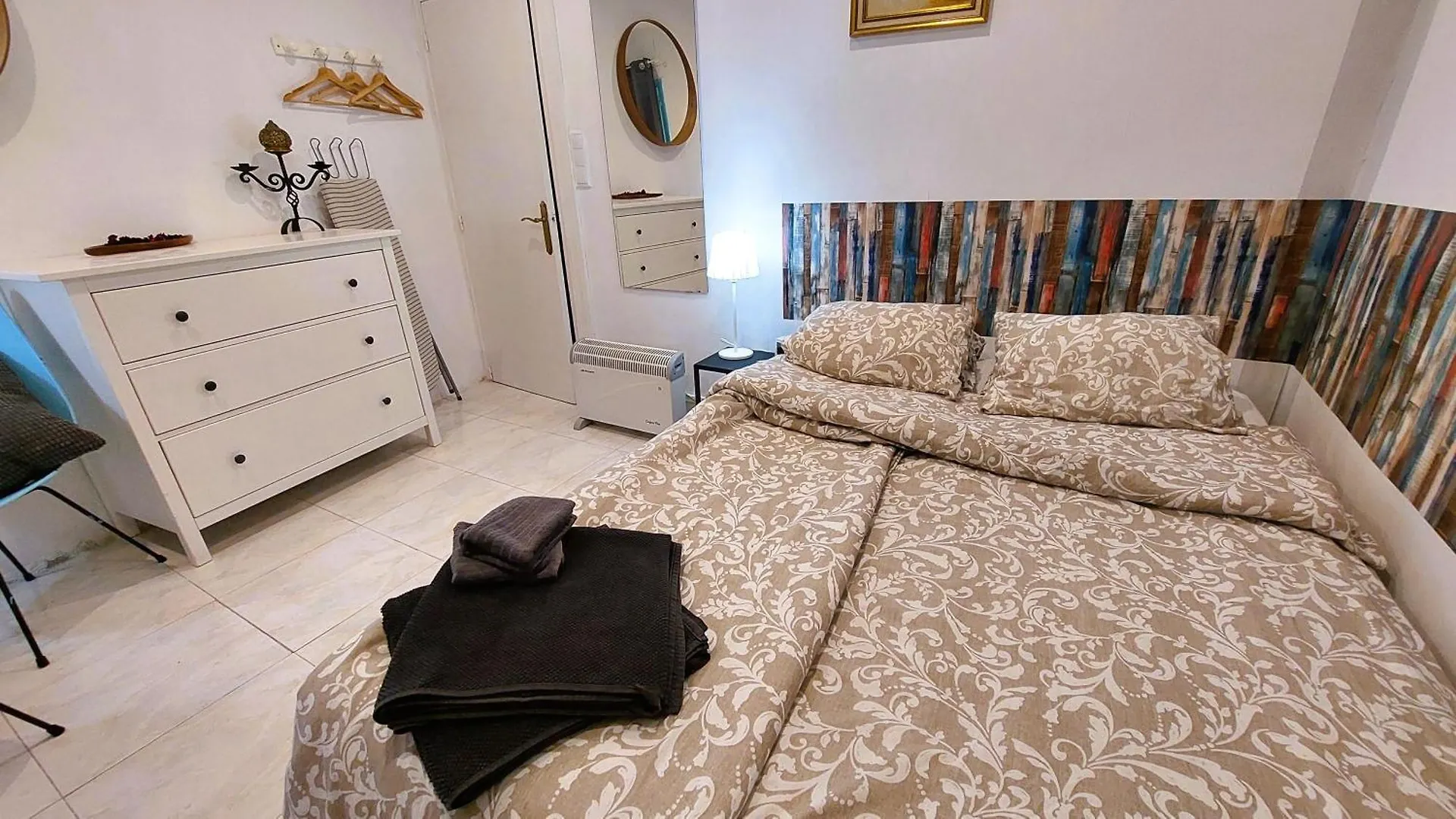 Top Location Apartment Barcelona 0*,  España